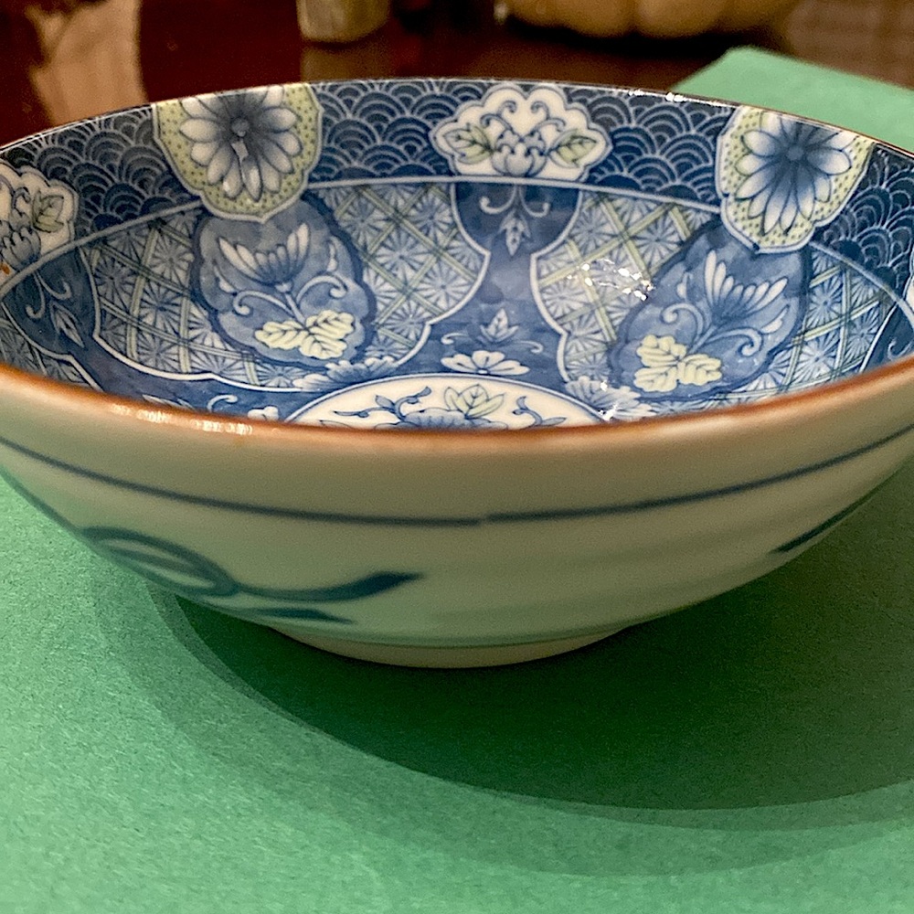 Vintage Japanese Hijiri Gama dish